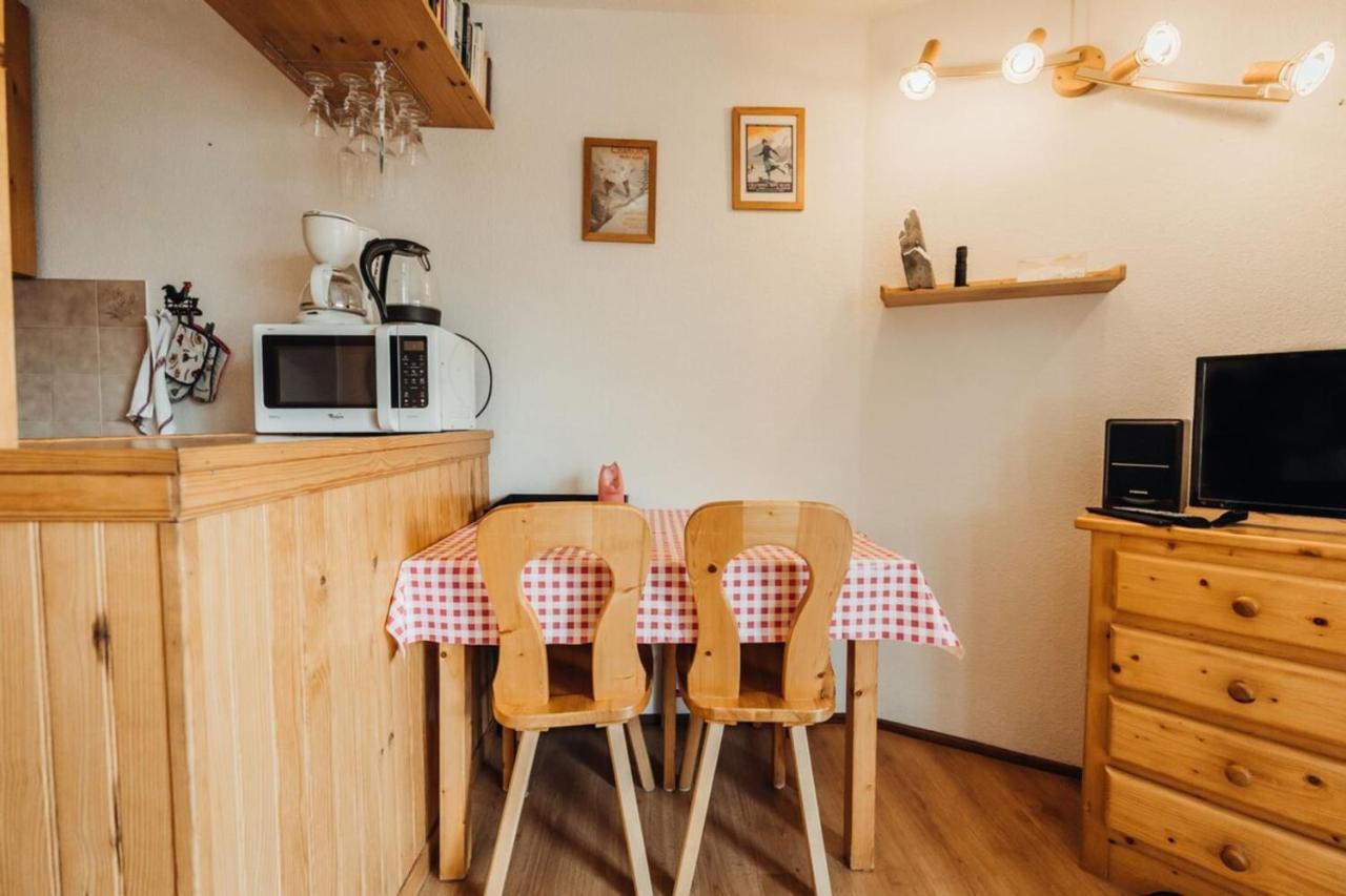 Apartamento Furnished Studio At The Foot Of The Slopes With A Balcony & Mountains View Saint-Gervais-les-Bains Exterior foto